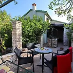 Stone House Oreb's * Vela Luka