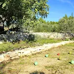 Stone House Oreb's Alpesi faház Vela Luka