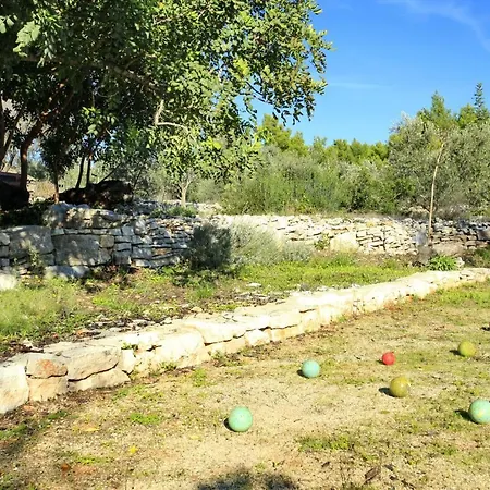 Stone House Oreb's شاليه فيلا لوكا