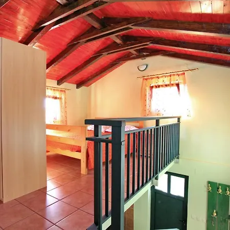 Stone House Oreb's *