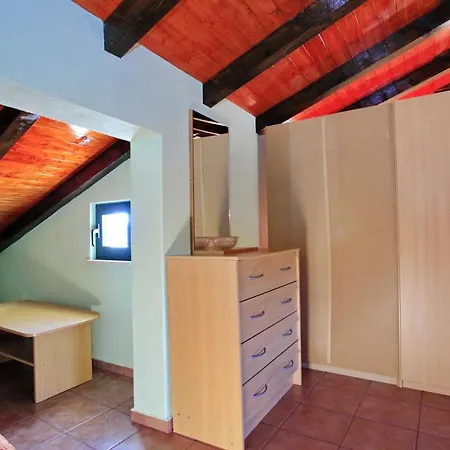 Stone House Oreb's *
