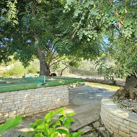 Chalet Stone House Oreb's